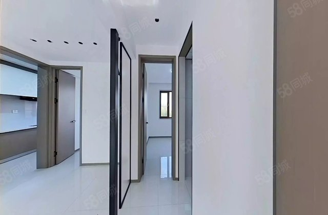 南岸花园3室1厅114㎡51.5万二手房图片