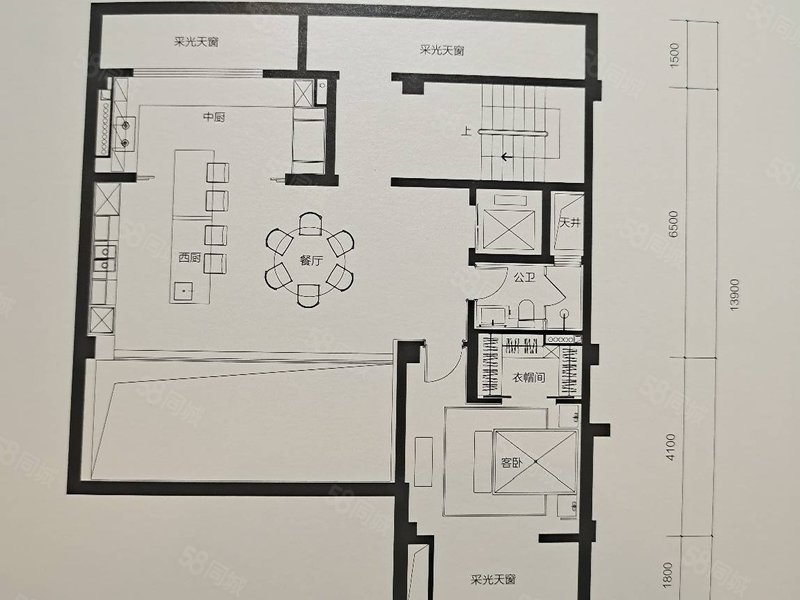 海晏春秋别墅387平4室4厅1288万电梯房4居