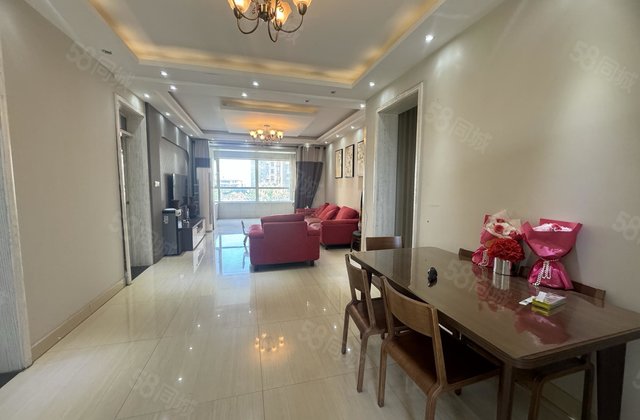 产权清晰 南北通透 装修好 双卫格局 交通便利 医疗配套成熟