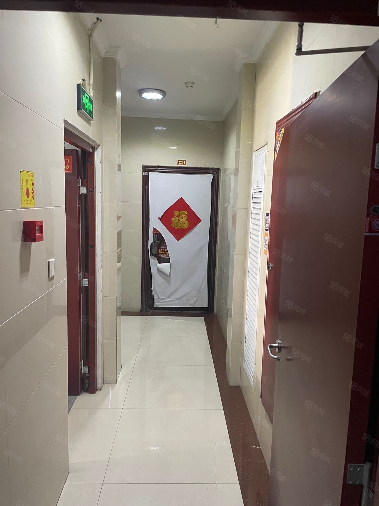 凯泽翡翠城(A区)3室2厅2卫145㎡南71万