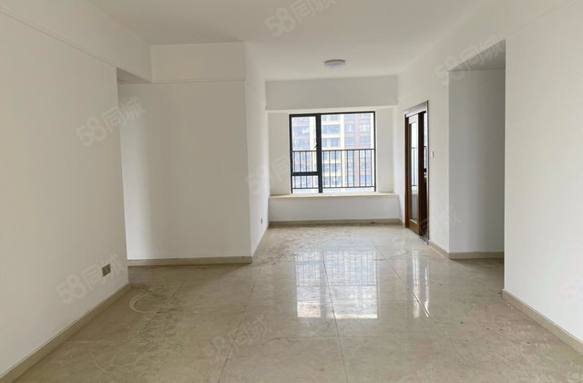 藏珑华府4室2厅122.53㎡126万二手房图片