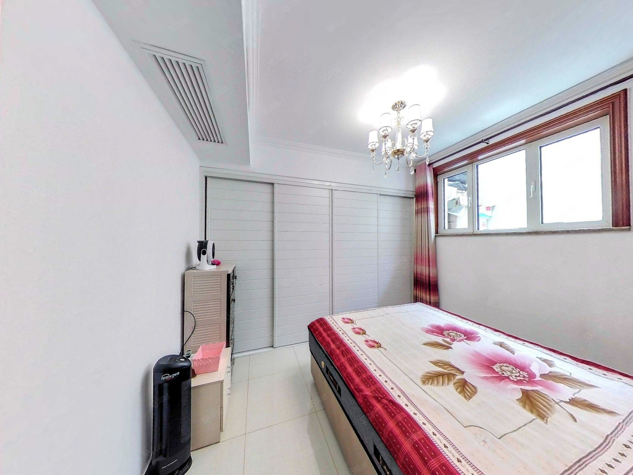 西山藝境3號院4室3廳3衛(wèi)140.27㎡南北660萬