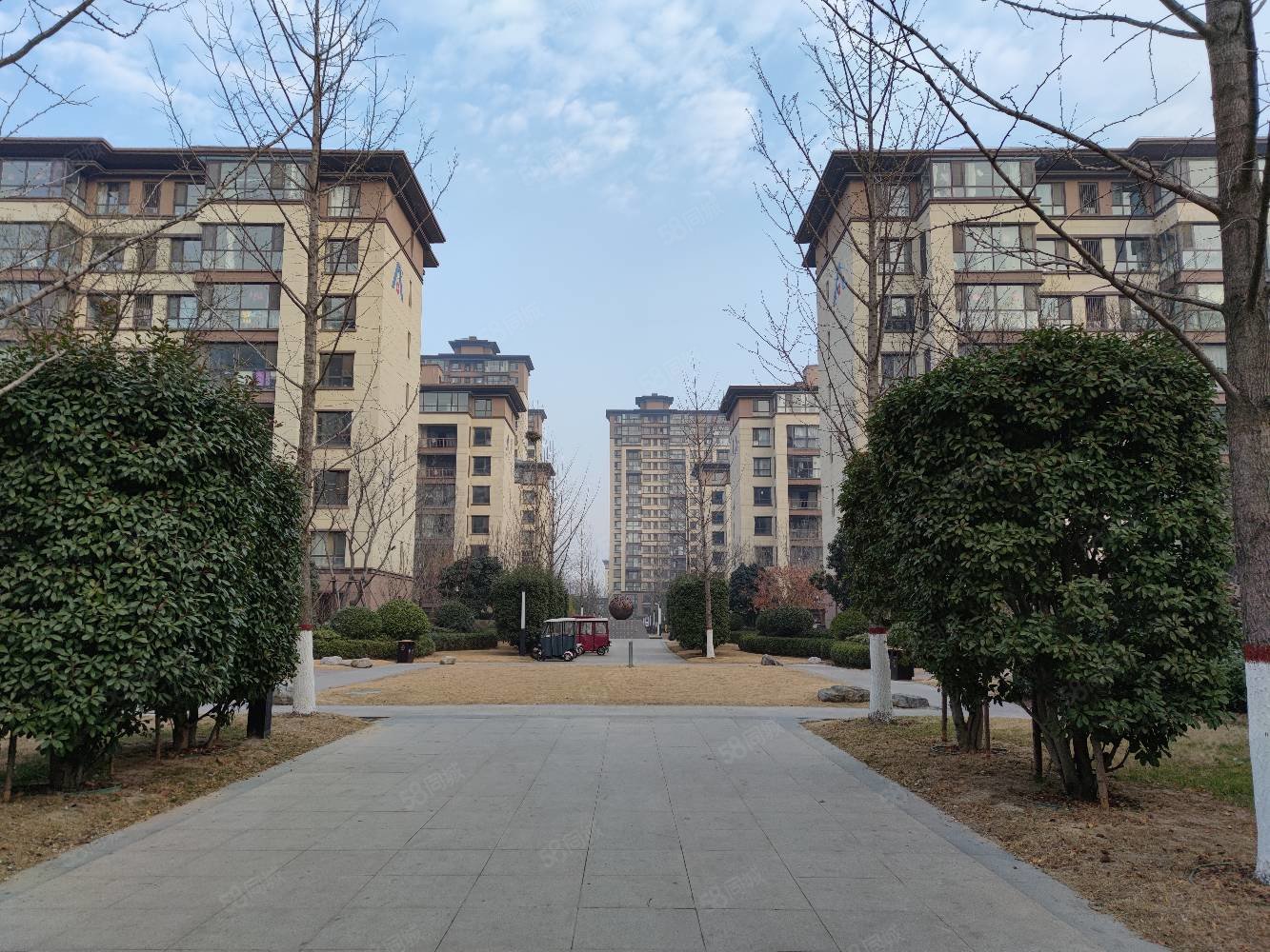 虞城建业城3室2厅1卫134㎡南北98万