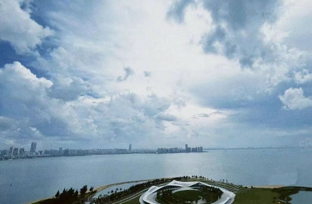 恒大美丽沙天寰1室2厅72㎡150万二手房图片