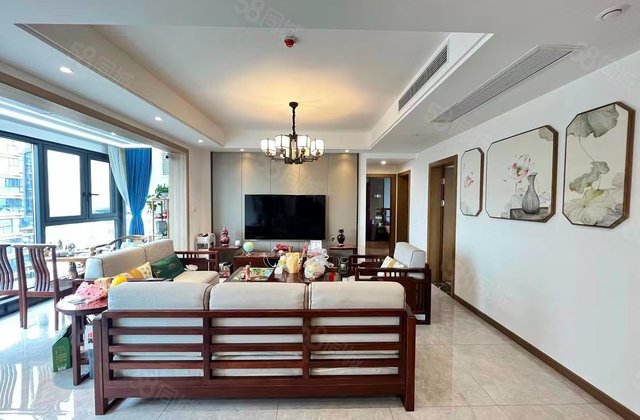 东山府锦城4室2厅135.41㎡288万二手房图片