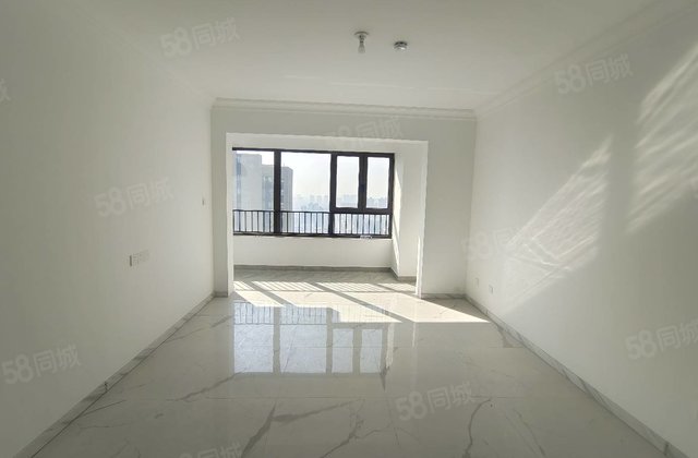 开发区 东昌东校 第二实验旁 清水湾 国岳府 新房未住