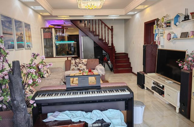 芙华幸福彼岸3室1厅113.95㎡158万二手房图片