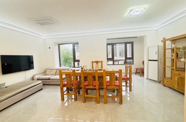 孔雀城大学里三期3室2厅129.42㎡135万二手房图片