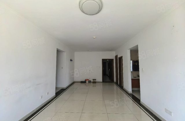 实验  旁！星光清水湾三室双卫 东边户 送车位储藏室