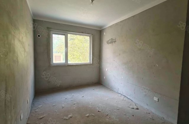 冠泽海棠湾3室2厅130㎡55万二手房图片