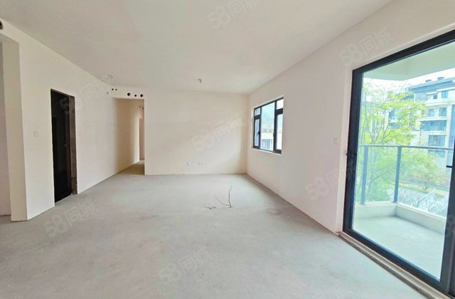 和泓紫山云庭4室2厅162.18㎡168万二手房图片