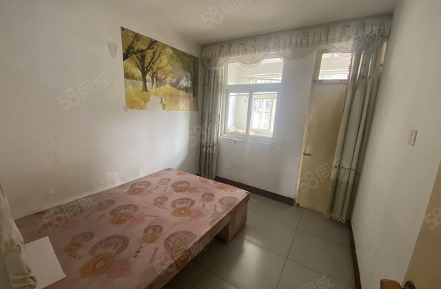 东昌中学 正规3室 单价5000多 有钥匙价格可议 中华御苑