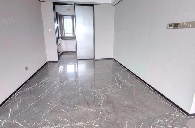 晓风印月4室2厅160.72㎡520万二手房图片