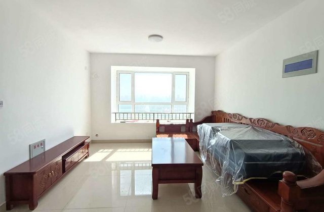 房东急售 户型通透 东边户 诚信出 送储藏室 随时带看的 好