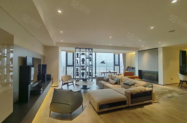 复地金融岛4室2厅226㎡1280万二手房图片