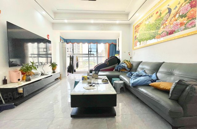 狮城国际3室2厅99.6㎡90万二手房图片