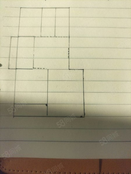 华庭苑3室2厅1卫108㎡南北53万