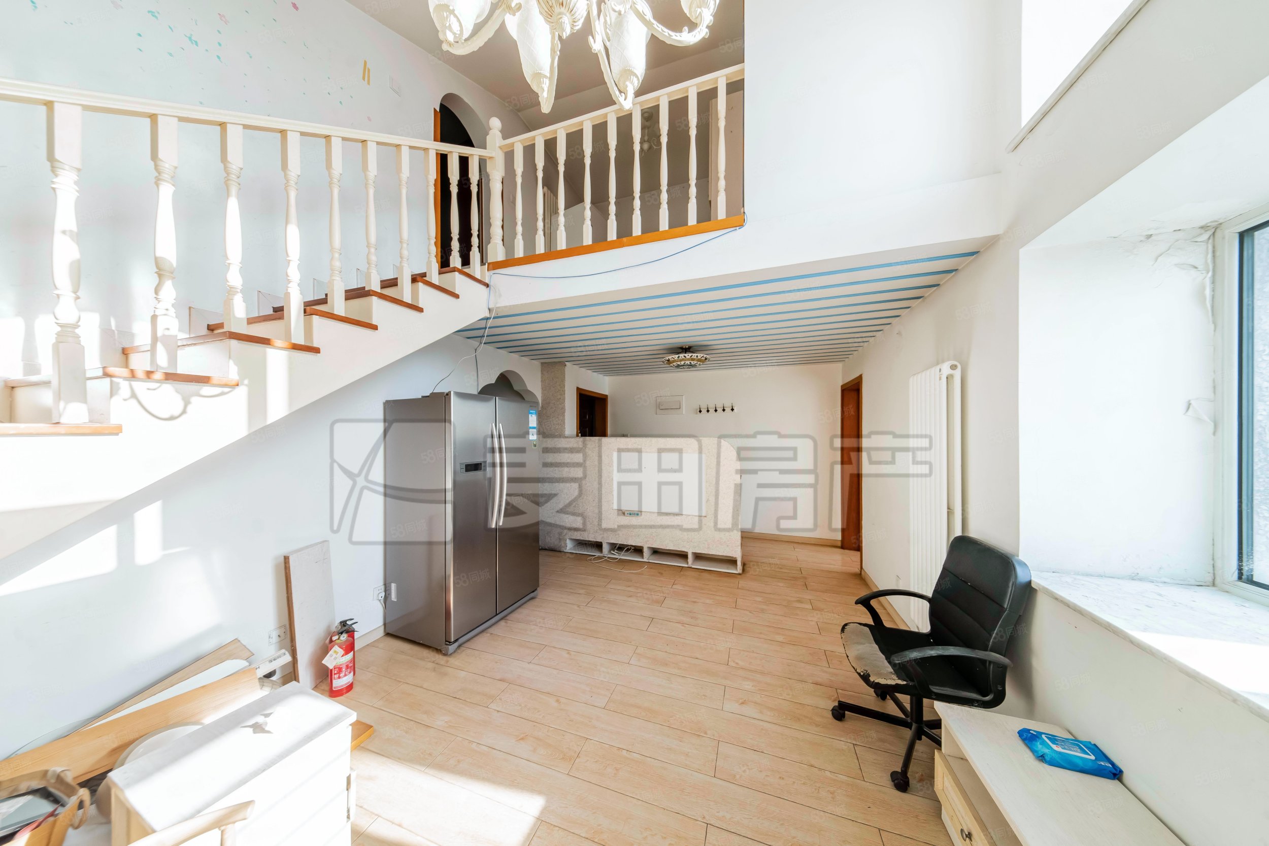 怡美家園4室2廳2衛(wèi)131.37㎡南北768萬