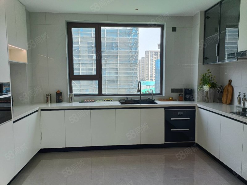 直降20万胜宏靓都复试送车储有钥匙