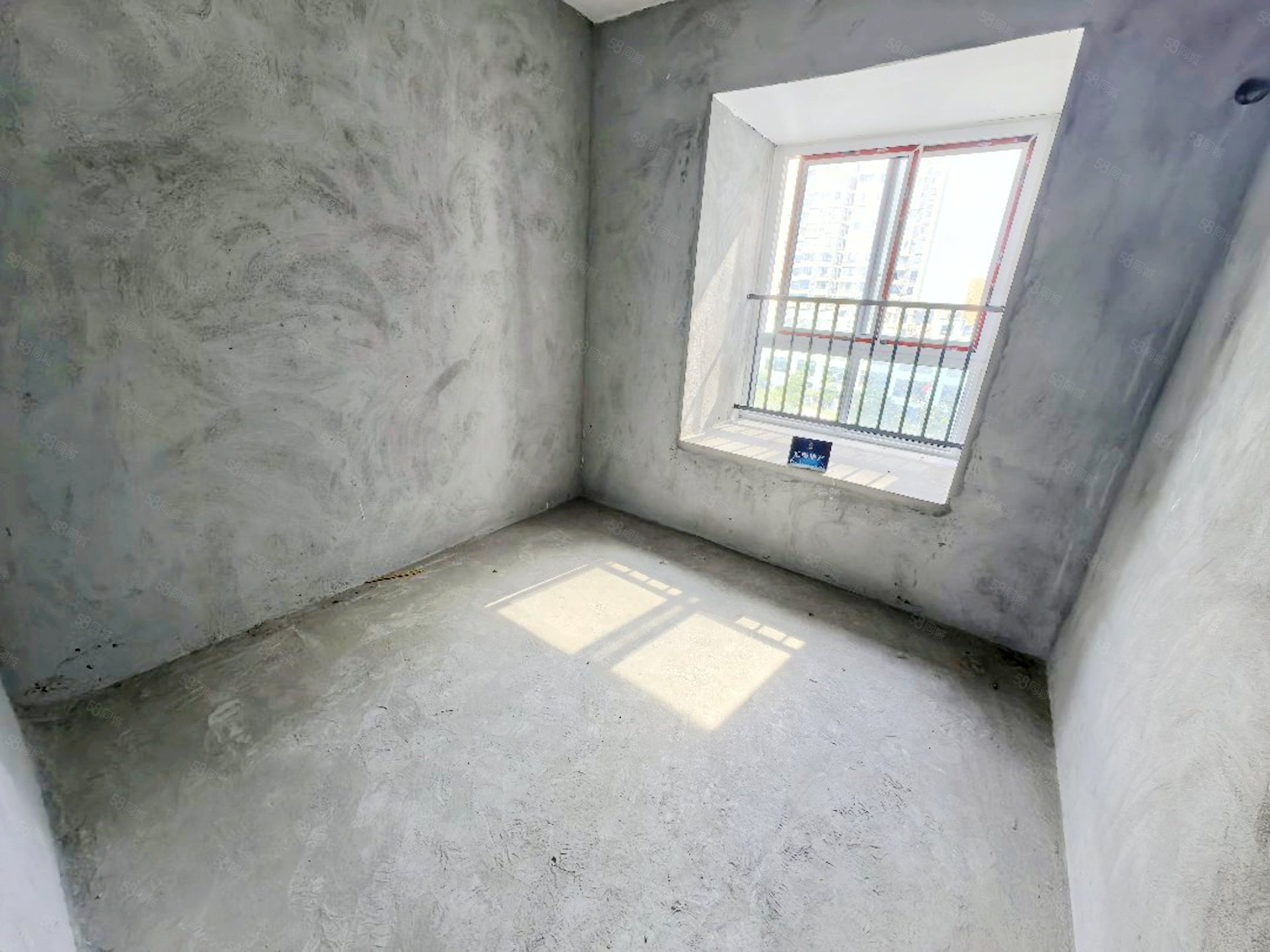 常隆花园3室2厅1卫101㎡南北46.8万