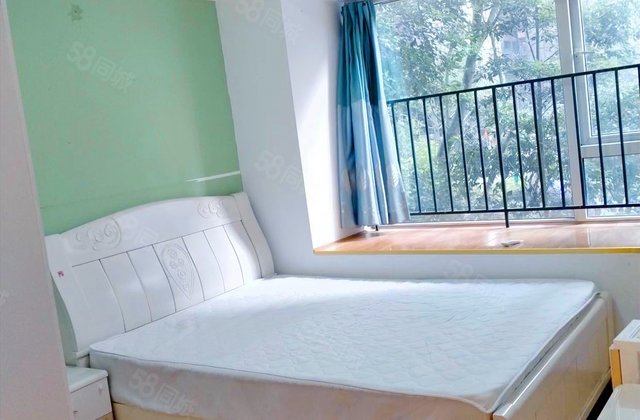 雄飞生活广场3室2厅96.99㎡110万二手房图片