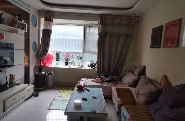 月亮湾A  带电梯 商业配套齐全 免大税带储藏室  满五