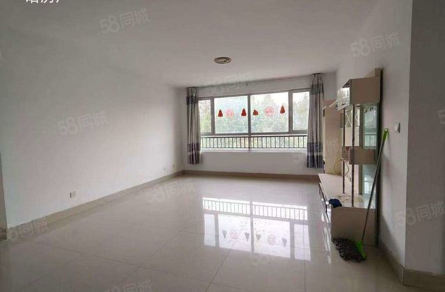 东昌湖边 怡情湾 四室单价8开头带车位储藏室