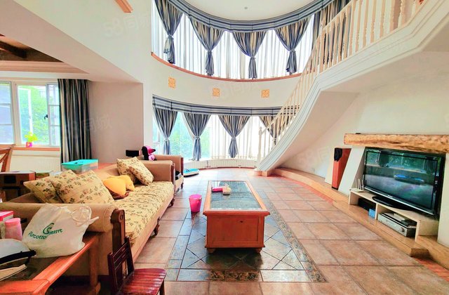 金都花园4室2厅231.18㎡310万二手房图片