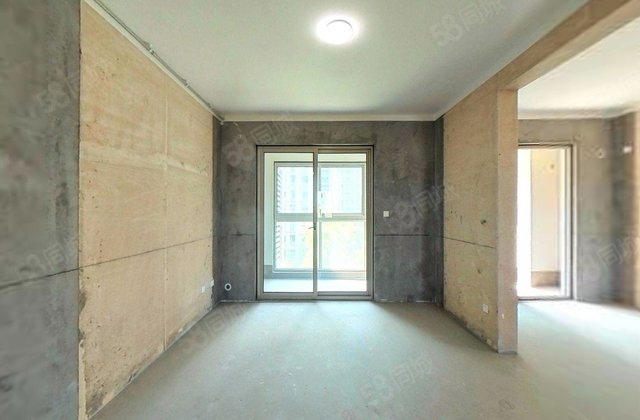 荣安林语芳庭4室2厅117㎡138万二手房图片