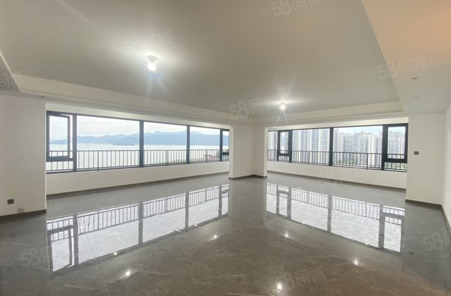龙湖观山海5室2厅227㎡230万二手房图片