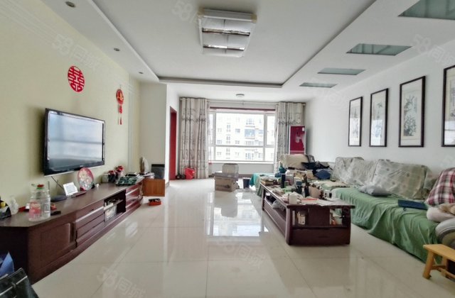 湖边 高档小区 城市主人 大平层 南北通透