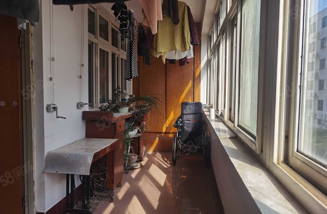 交运绮苑3室2厅1卫价格可议房东直卖送20平地下室送车位