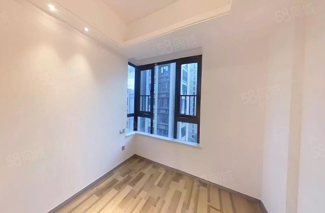 世林外滩3室2厅97㎡136万二手房图片