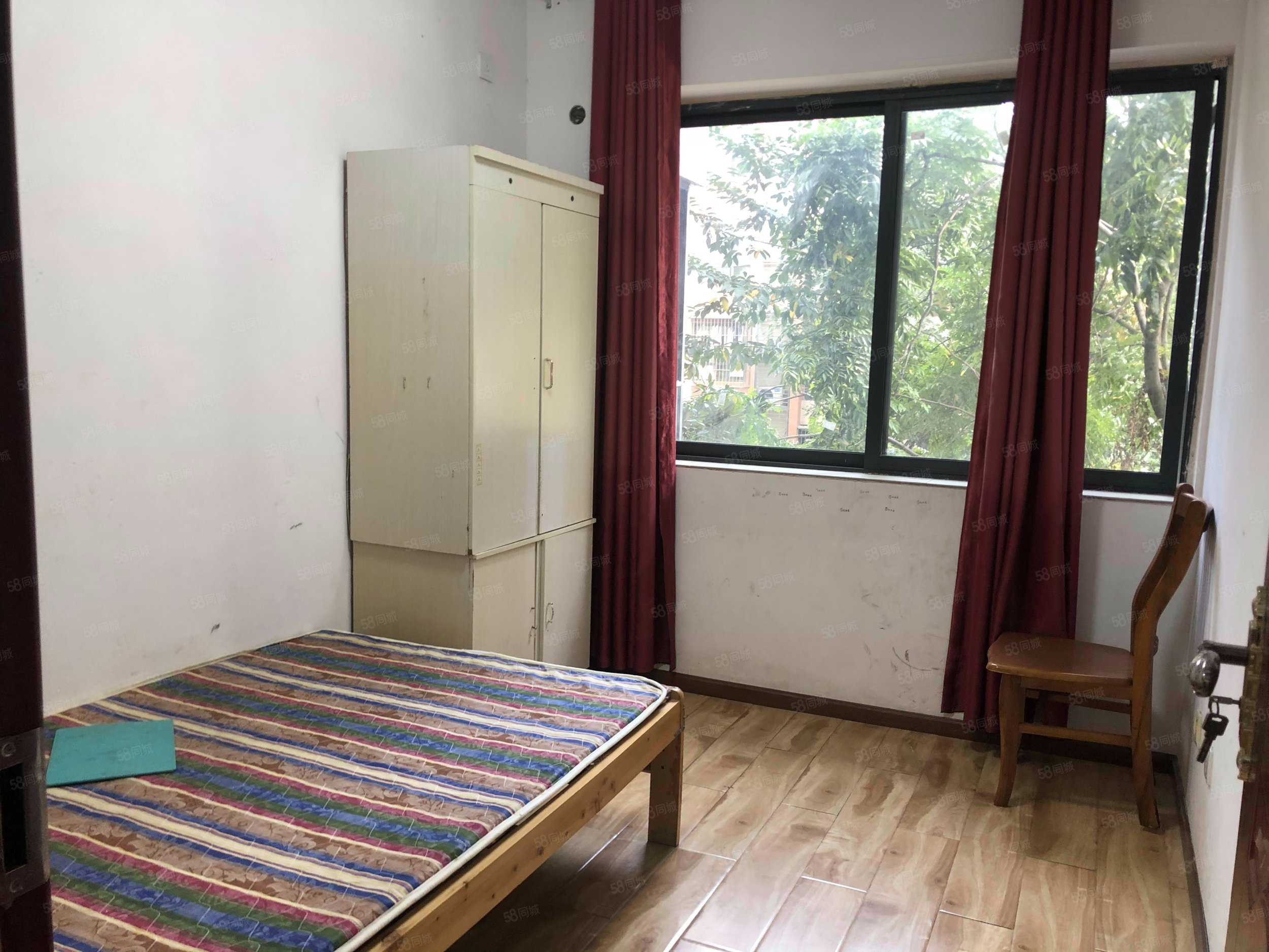 华邑阳光里 双卫 有电梯 医疗配套成熟 临地铁 商业配套成熟