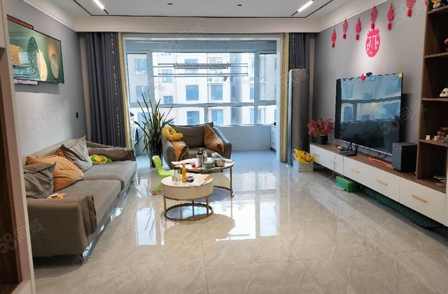 花溪苑3室2厅135㎡128万二手房图片