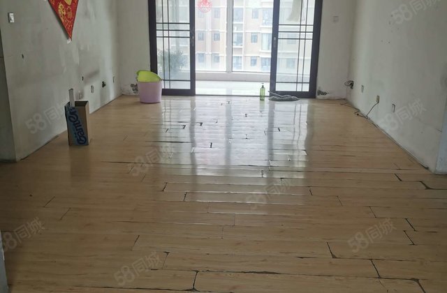 汇翠园A区3室2厅145㎡106万二手房图片