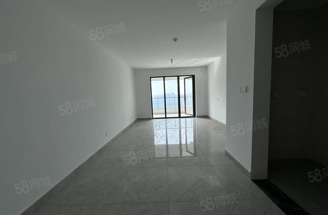 万达江山印，海源丽都海润公园，新房带车位储藏室，价可谈，真实