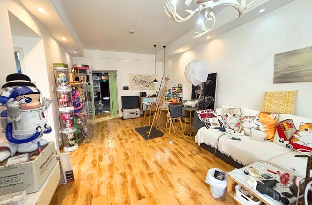 高盛公馆2室1厅86.22㎡215万二手房图片