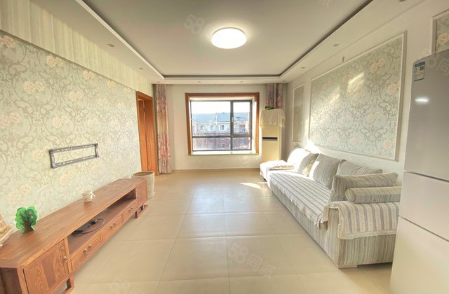 山語城(一區(qū))4室3廳3衛(wèi)123.24㎡南北530萬