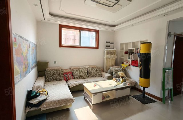 精装修 3室2厅 闸南小区 满二 南北通透 采光好 周边商圈