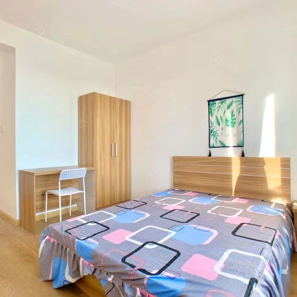 合租｜女生合租  主卧独卫 市图书馆地铁口华强广场 可短租 