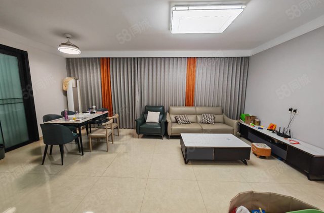 民生二号院 电梯洋房东边户！中间楼层 双卫送车位 房东诚心卖