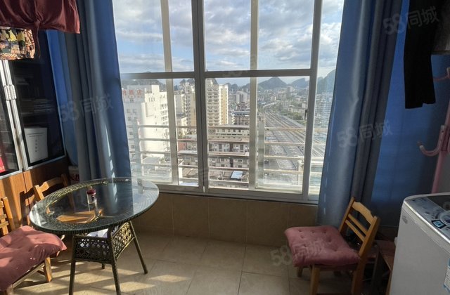 经贸大厦1室0厅42㎡22万二手房图片