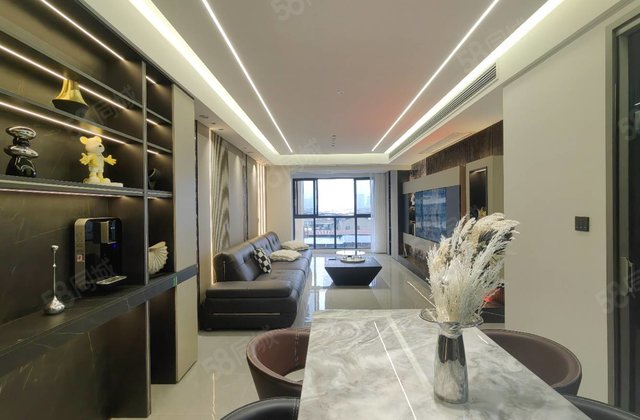 红旭铂玉城3室2厅106.6㎡48.8万二手房图片