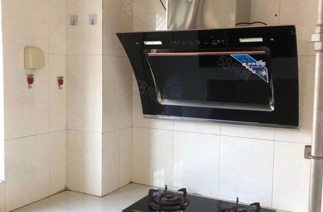 实验区政府孟达国际送车储藏室好楼层