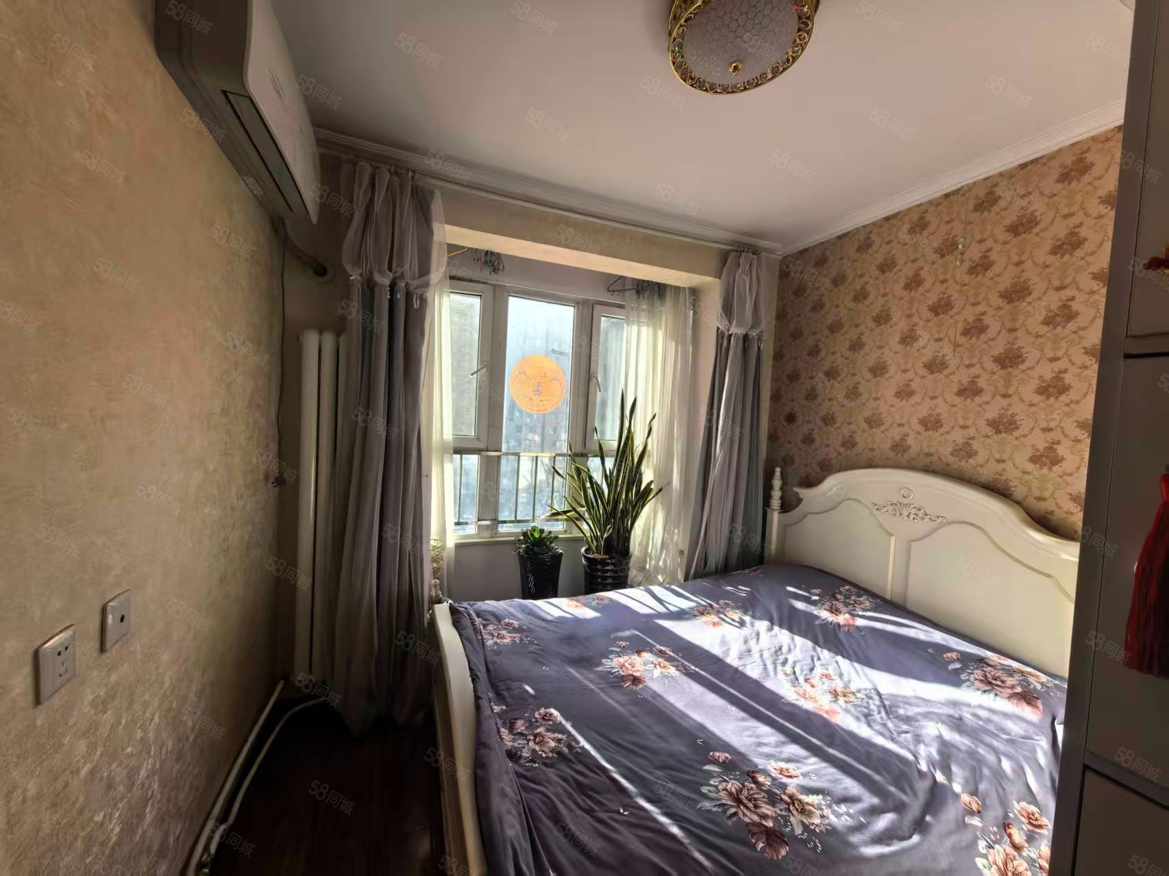 上上城第三季2室2廳1衛(wèi)75.29㎡南65萬(wàn)