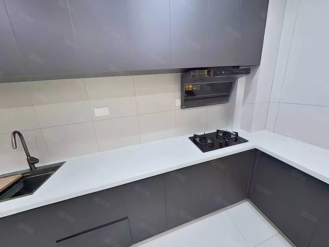 和谐佳园3室2厅2卫147㎡南北98万