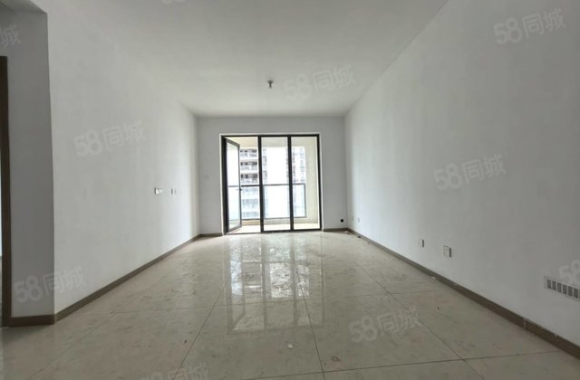 七千多 送车位储藏室 好楼层 双阳台 实验 外国语