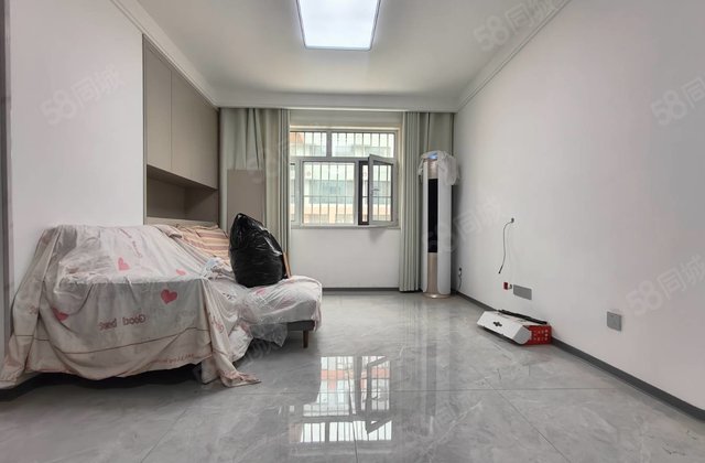 文轩电梯洋房 三室两卫带车储