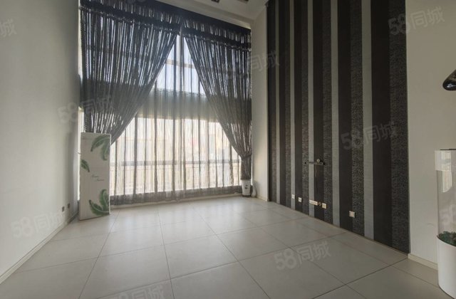 荟景新园5室2厅252㎡350万二手房图片